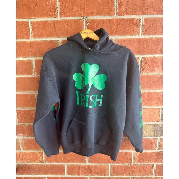 IRISH Hooded Black Sweatshirt Clover Leaf St. Patrick's Day Men’s Medium EUC - Picture 1 of 6